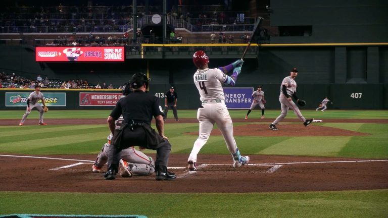 Ketel-Marte-produce-dos-carreras-con-un-jonron-20