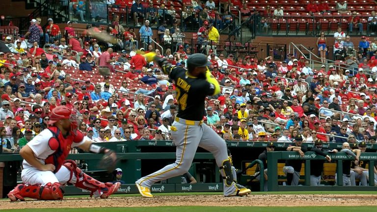 Marcell-Ozuna-remolca-dos-con-sencillo-en-el-6to-