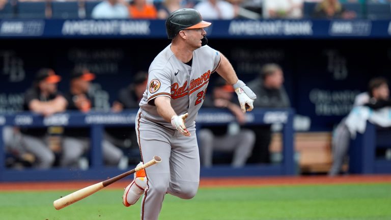 Pete-Alonso-produce-con-sencillo-en-el-3ro-200520