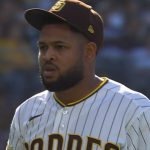 Randy-Vasquez-deja-corredor-en-tercera-base-0905