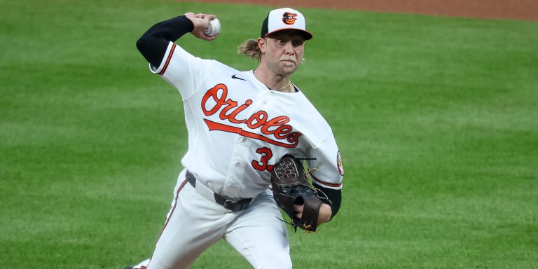 noticia-mlb-Baz-9-K-les-demuestra-a-Orioles-que-vale-cada-ce