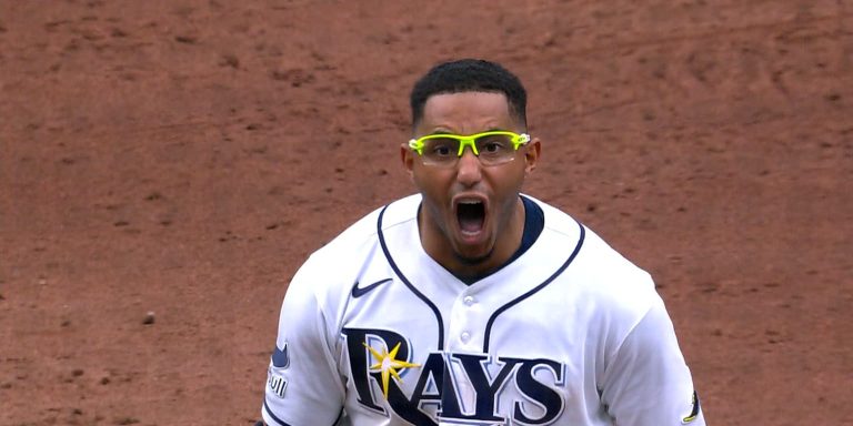noticia-mlb-Con-epica-reaccion-en-el-8vo-Rays-vienen-de-atras