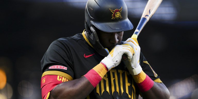 noticia-mlb-Cruz-la-manda-de-aire-al-Rio-Allegheny-y-entra-en-