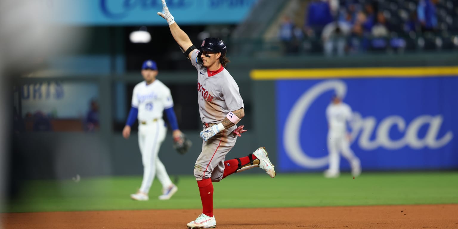 noticia-mlb-Duran-deslumbra-con-el-guante-bate-y-piernas-para