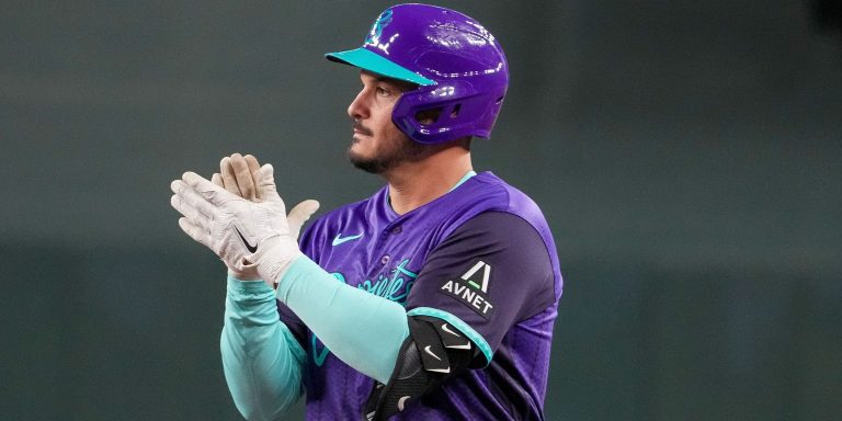 noticia-mlb-El-secreto-de-Arenado-para-salir-del-bache-Simple-