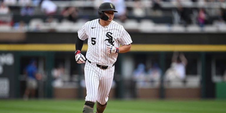 noticia-mlb-Fin-a-la-sequia-Murakami-dispara-su-16to-y-17mo-HR