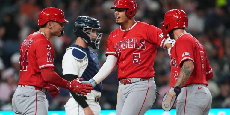 noticia-mlb-Grissom-grand-slam-6-CI-lidero-remontada-y-4to-