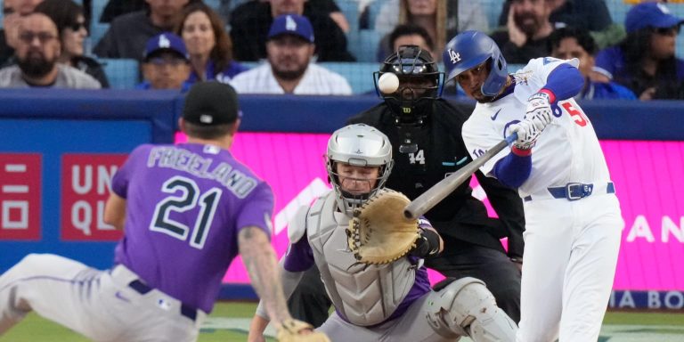 noticia-mlb-Impacto-inmediato-Mookie-pega-2-HR-en-su-1er-jueg