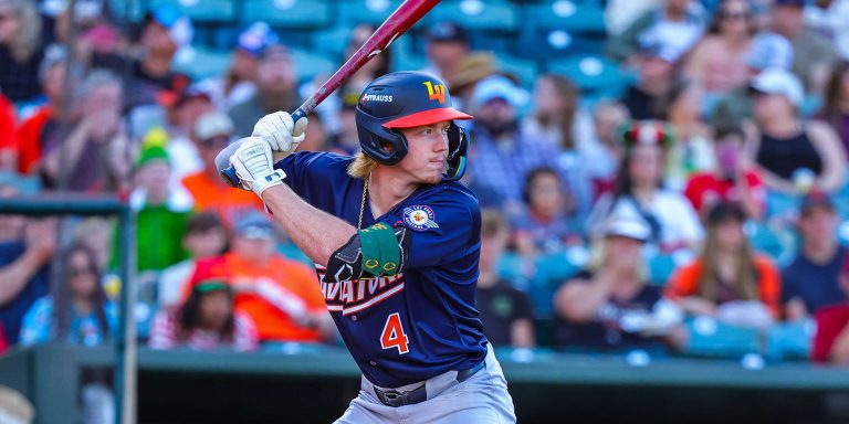 noticia-mlb-Quedarse-en-1B-Para-que-Prospecto-de-Atleticos-dio