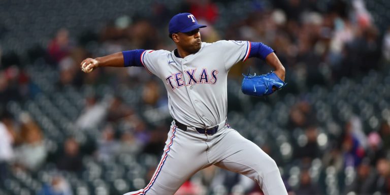noticia-mlb-Rangers-se-imponen-contundentemente-a-Rockies-de-l
