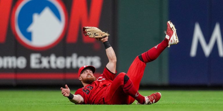 noticia-mlb-Rojos-dejan-tendidos-a-Cardenales-en-la-11ma-y-div
