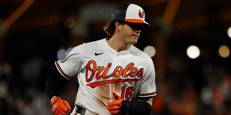 noticia-mlb-Tras-romper-no-hitter-Orioles-doblegan-a-Yankees-