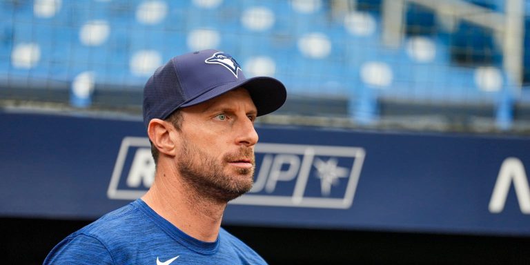 noticia-mlb-Una-molestia-en-el-antebrazo-sigue-limitando-la-re