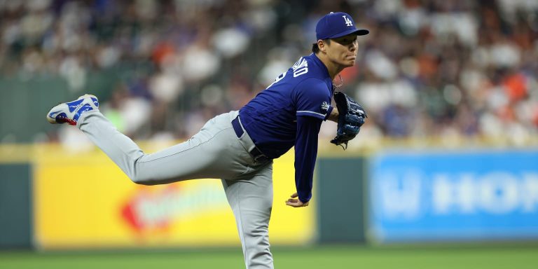 noticia-mlb-Yamamoto-8-K-se-recupera-y-Dodgers-se-llevan-el-