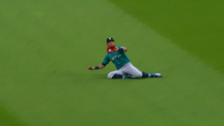Gran-atrapada-de-Julio-Rodriguez-27062026-1