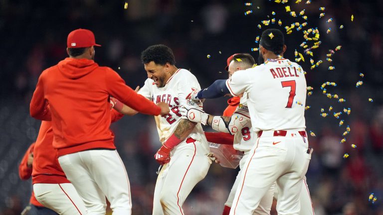Jose-Siri-lo-gana-con-hit-de-oro-10062026