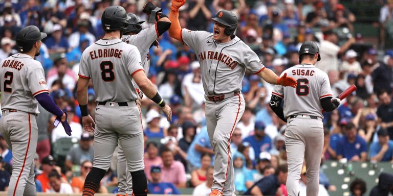 noticia-mlb-Chapman-remolca-OCHO-y-los-Gigantes-explotan-con-1