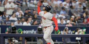 noticia-mlb-Contreras-HR-3-CI-y-Gray-impulsan-a-Medias-Roja