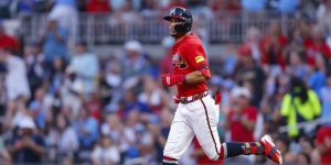 noticia-mlb-Dubon-extiende-su-gran-momento-con-otro-jonron-en-