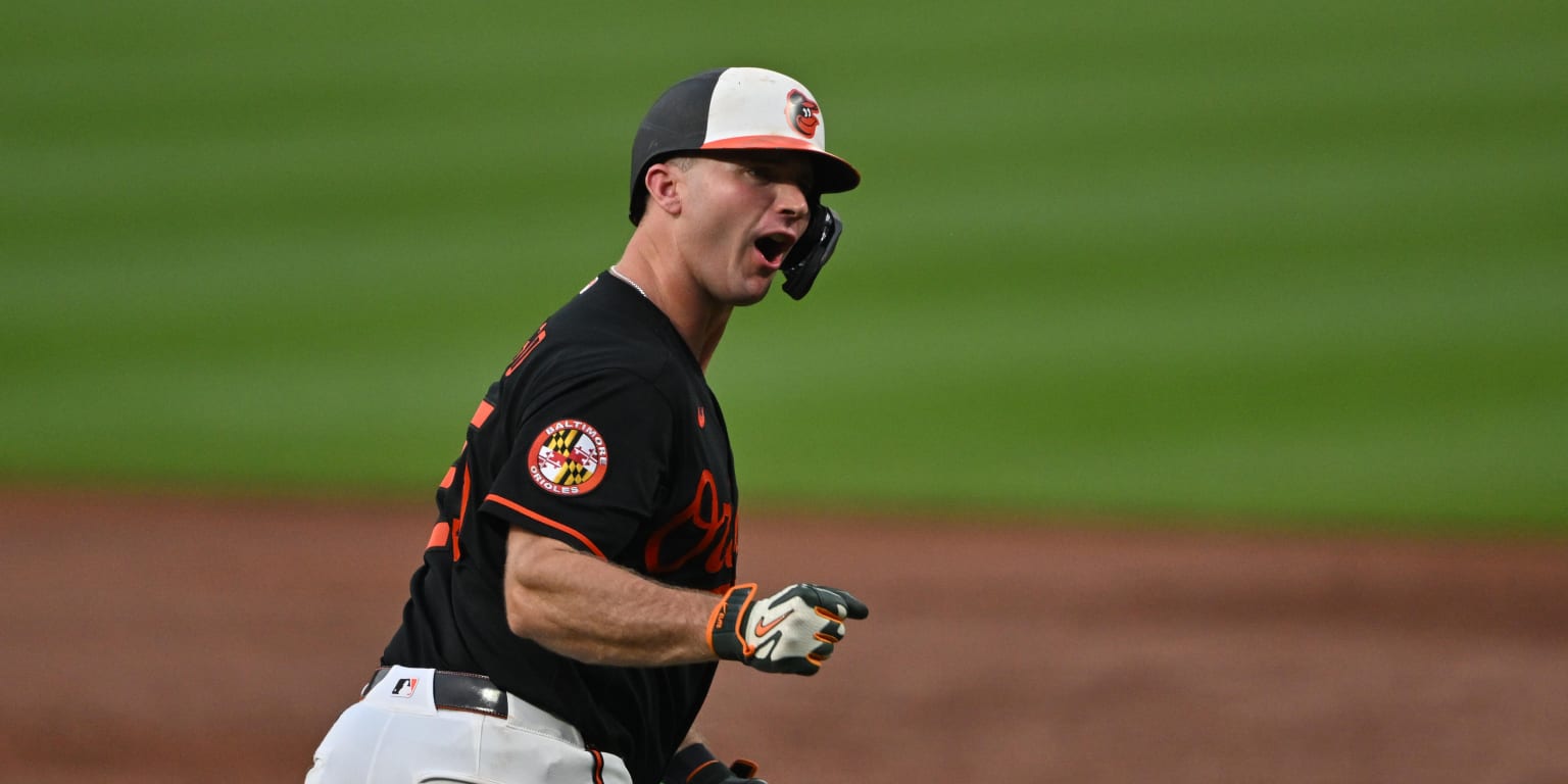 noticia-mlb-HR-de-Alonso-guio-ataque-que-le-dio-victoria-a-Ori