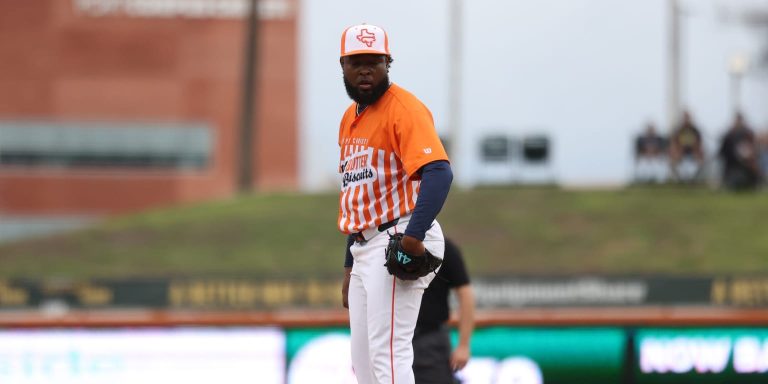 noticia-mlb-Javier-dio-paso-importante-en-su-regreso-con-gran-