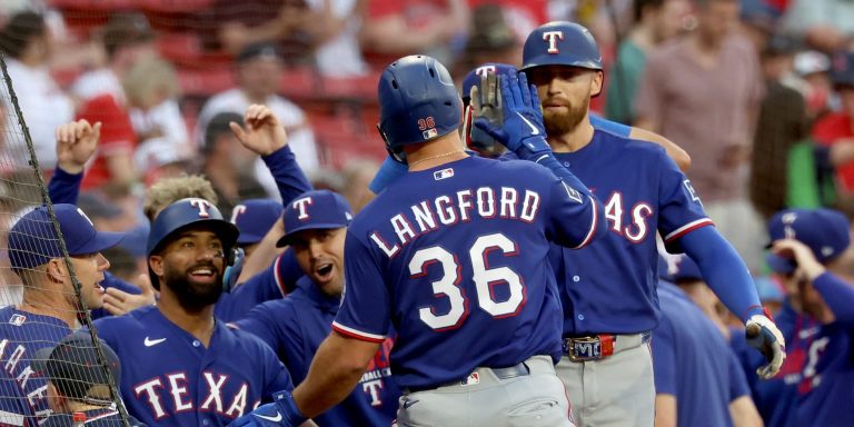 noticia-mlb-Langford-e-Higashioka-respaldaron-a-Eovaldi-con-ta