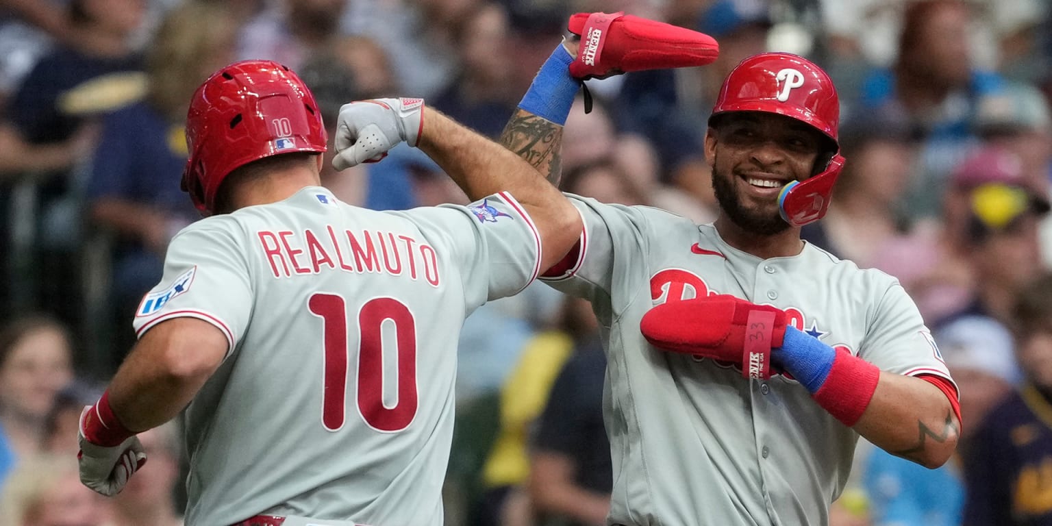 noticia-mlb-Realmuto-HR-4CI-Sosa-lideran-explosion-ofensiva