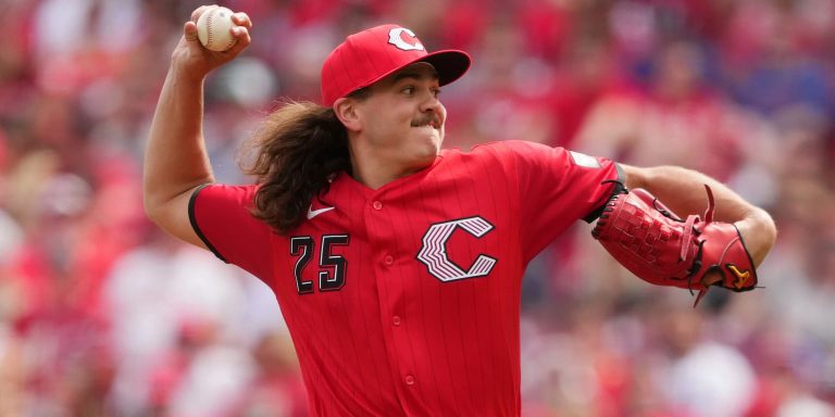 noticia-mlb-Solida-apertura-de-Lowder-lleva-a-1er-triunfo-de-P