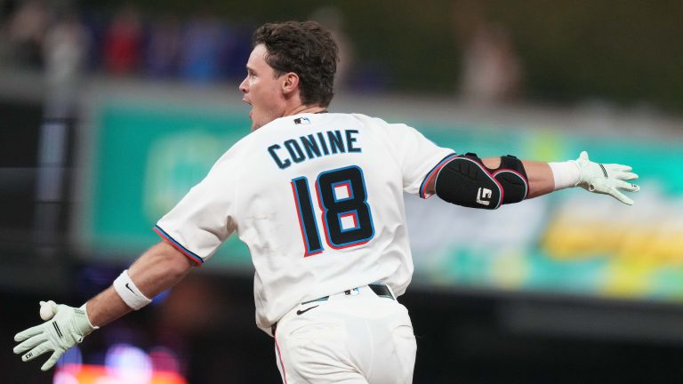 Griffin-Conine-pega-el-sencillo-de-oro-27072026