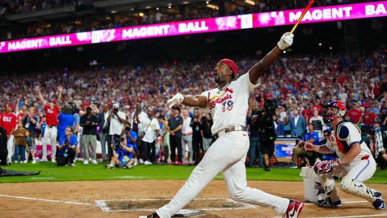 Jordan-Walker-da-6-HRs-al-hilo-para-ganar-el-HR-De