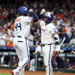 Yordan-Alvarez-descarga-dos-jonrones-ante-los-Marl