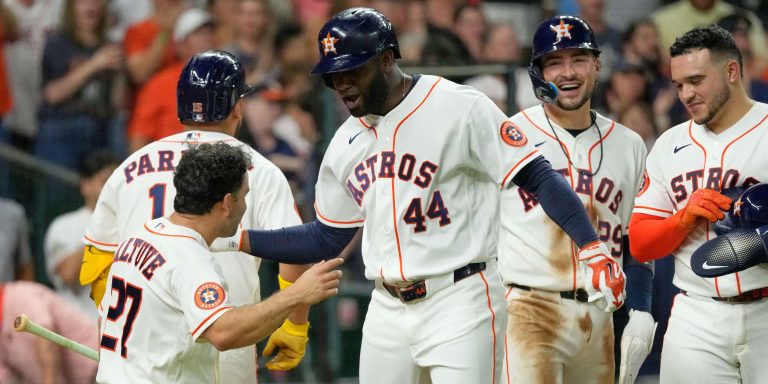 noticia-mlb-Altuve-gana-reto-de-ABS-y-prepara-grand-slam-de-Yo