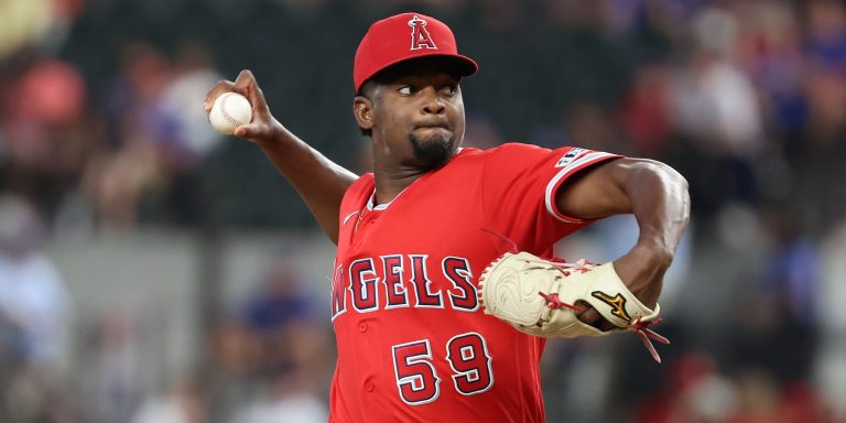 noticia-mlb-Angelinos-tienen-previsto-tener-disponibles-en-el-