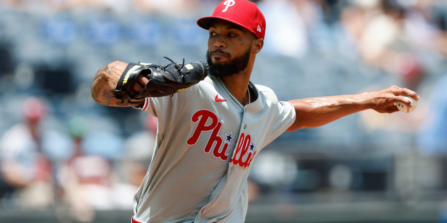 noticia-mlb-Cristopher-castigado-por-los-Reales-en-medio-de-u