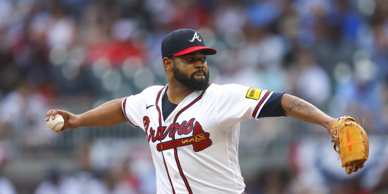 noticia-mlb-Lopez-se-afianza-en-la-rotacion-de-Bravos-con-soli