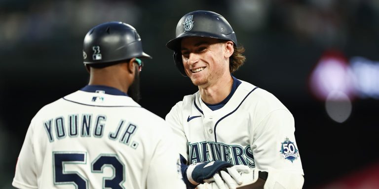 noticia-mlb-No-hay-jonrones-no-hay-problema-Marineros-pegan-