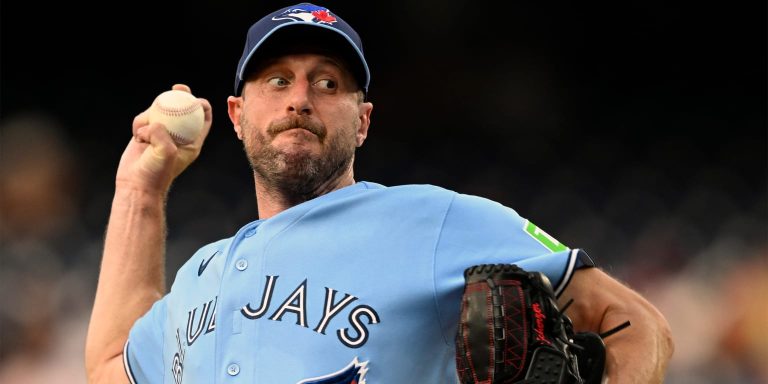 noticia-mlb-Scherzer-vuelve-de-la-lista-de-lesionados-y-limita-1