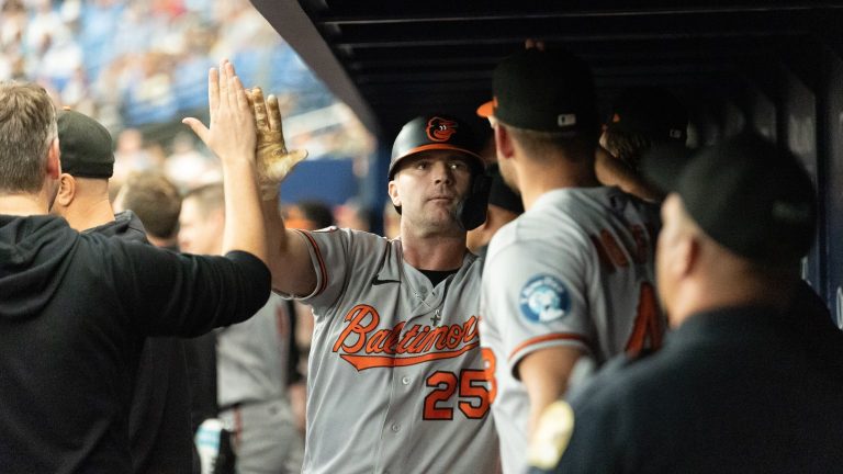 Pete-Alonso-conecta-un-jonron-en-solitario-170820