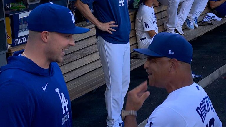 Tarik-Skubal-llega-al-Dodger-Stadium-02082026