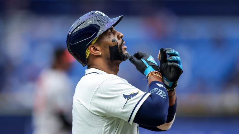 Yandy-Diaz-se-vuela-la-cerca-17082026