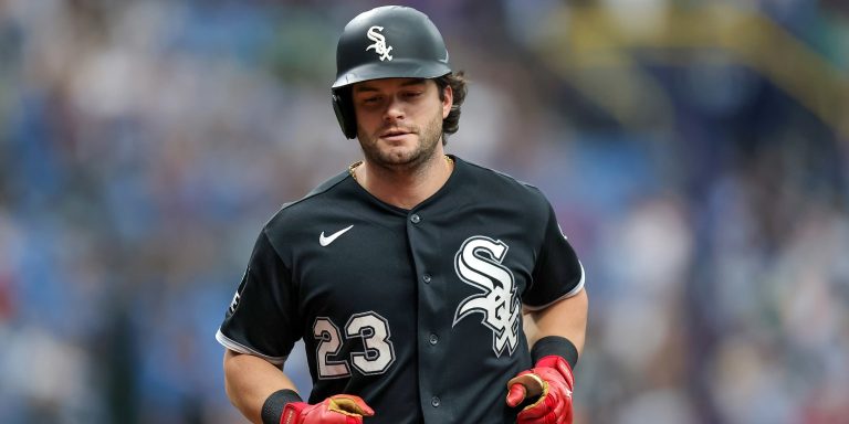 noticia-mlb-Benintendi-jonronea-y-ayuda-a-Medias-Blancas-a-gan