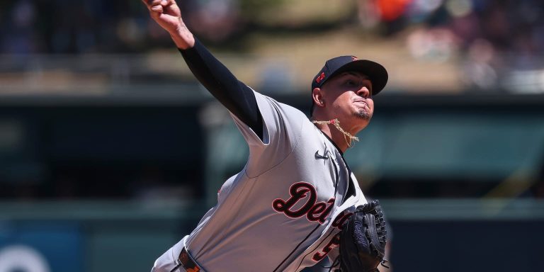 noticia-mlb-Tigres-aplastan-a-Atleticos-y-se-mantienen-en-plen