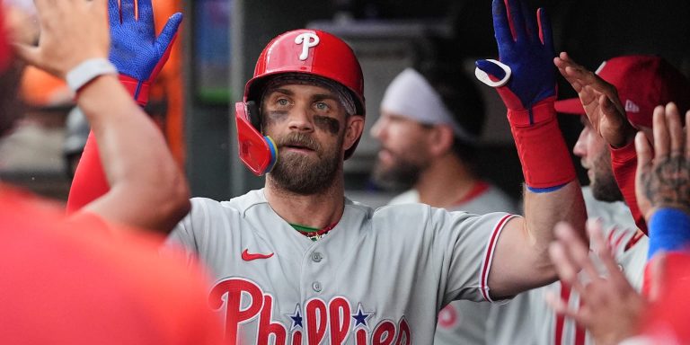 noticia-mlb-Tras-dos-retrasos-por-lluvia-Filis-finalmente-gan