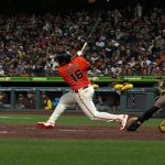 Rafael-Devers-pega-jonron-con-casa-llena-11092026