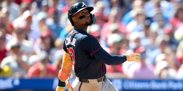 noticia-mlb-Acuna-rie-de-ultimo-como-el-villano-y-Bravos-asegu