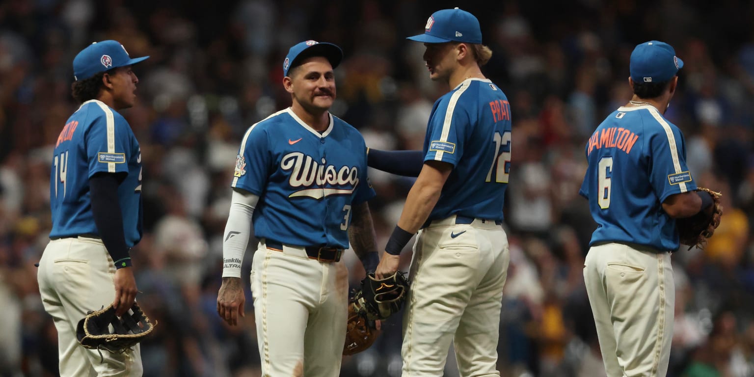 noticia-mlb-Cerveceros-aseguran-su-octava-clasificacion-a-los-