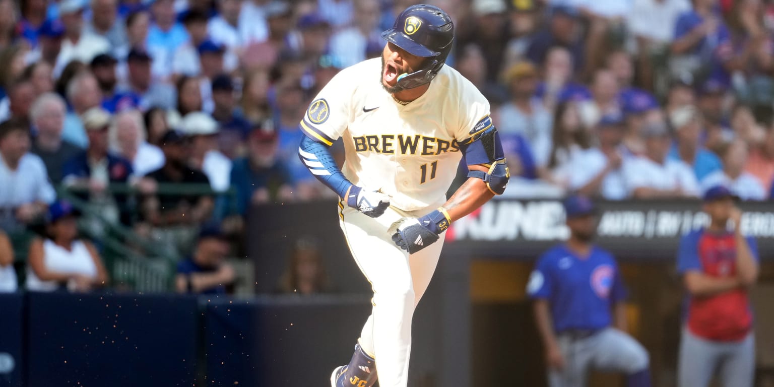 noticia-mlb-Chourio-responde-con-el-bate-y-guante-en-la-victor