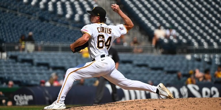 noticia-mlb-Curtis-y-el-bullpen-ayudan-a-Piratas-a-sumar-otra-