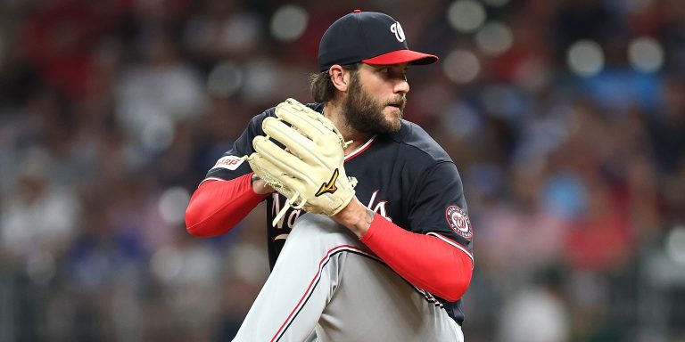 noticia-mlb-El-veterano-Trevor-Williams-firma-contrato-de-Gran