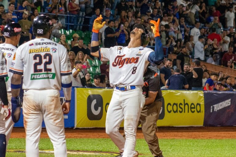 Gorkys-Hernandez-Foto-Prensa-Tigres-16-10